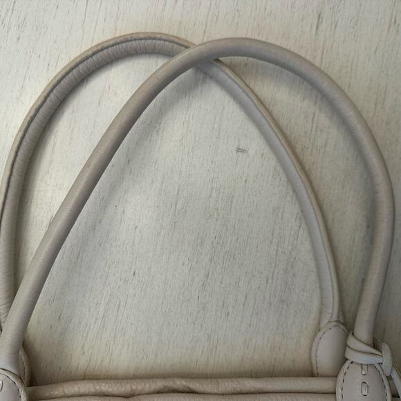 Brighton 3D Floral Appliqué Cream Soft Supple Leather Shoulder Handbag Purse - Picture 8 of 12